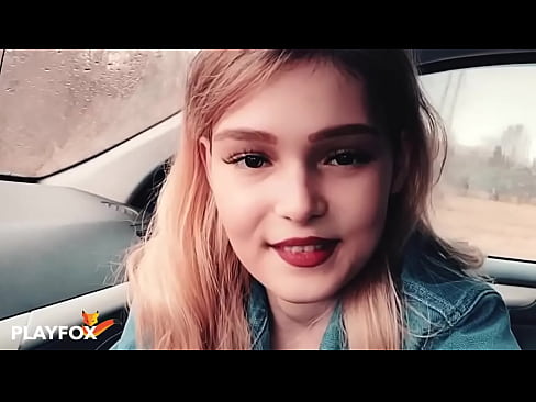 ❤️ Sexy nwa ọhụrụ na-aṅụrị ọṅụ na kaadị mbelata Mmekọahụ ️❤